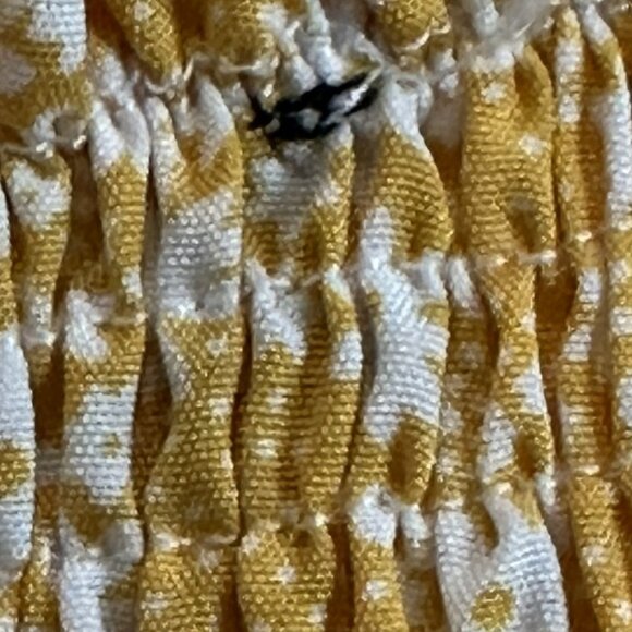 NWT sunny yellow Lulus dress with daisies - Picture 10 of 10